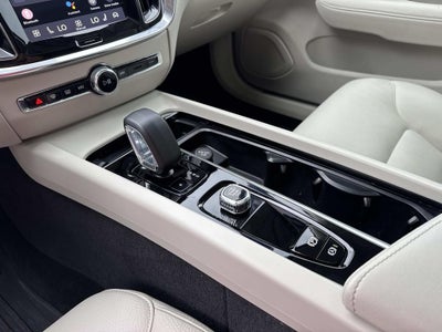 2025 Volvo V60 Cross Country B5 Plus